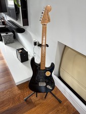 70s Vibe Squirer Stratocaster Fender Electric Guitar.