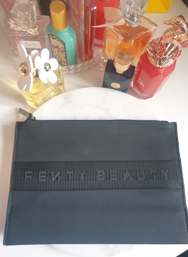Fenty beauty black leather - black,