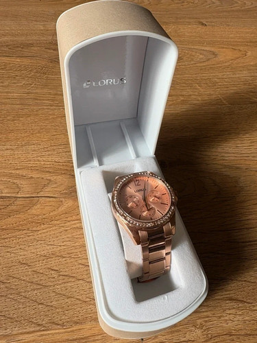 Beautiful pre owned - pre-owned, ladies