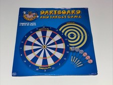 BULLSEYE Dartboard & Target
