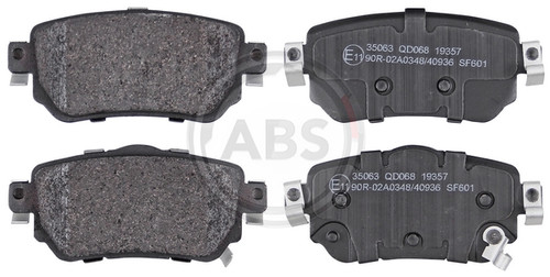 Rear brake pad set - rear,