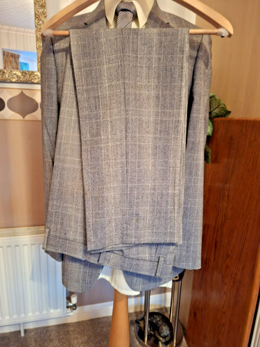 Mans prince wales - prince, check