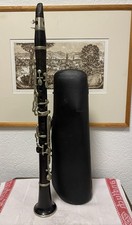ANTIQUE CLARINET WIND