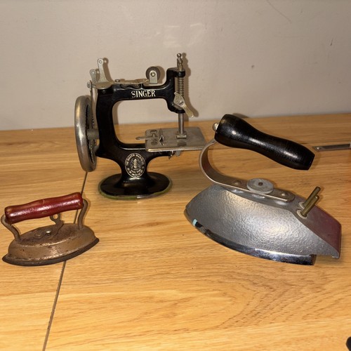 1920 singer cast iron tin - 1920’s,