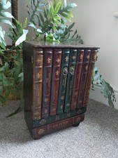 Vintage Wood Books Style CD