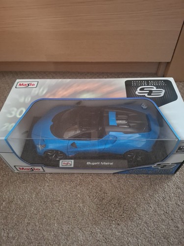 Maisto bugatti mistral - 1:18,