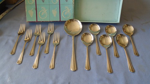 Vintage cutlery boxed - vintage, cake