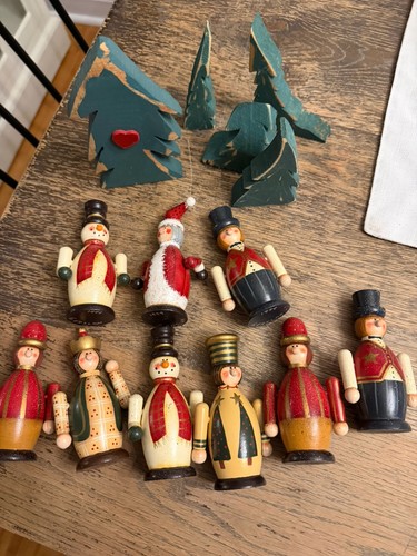 Hand painted christmas - hand,