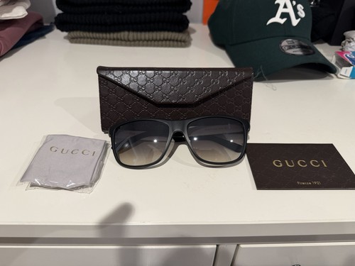 Gucci sunglasses - gucci,