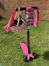 Micro maxi pink scooter with