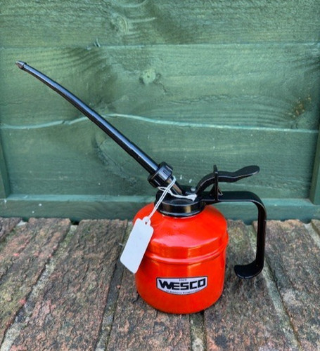 Wesco red metal oil can - can, with
