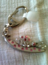 PEWTER & CRYSTAL WOMENS HAT KEY RING ~ 7.99P NO RESERVE ~ UNWANTED