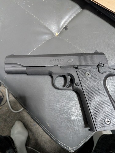 Printed full size colt - full-size,