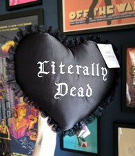 VIRAL Literally Dead Primark