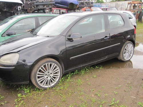 Breaking for parts golf - parts, vw