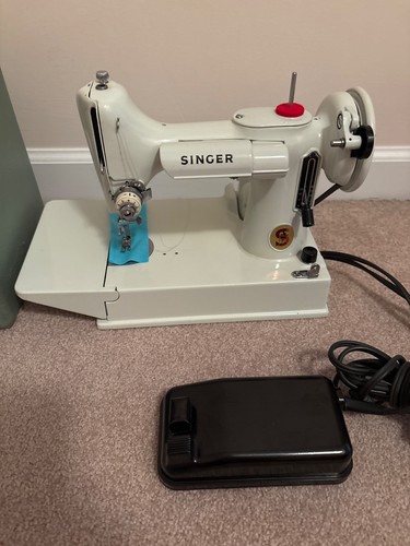 Singer 221k featherweight - 221k,