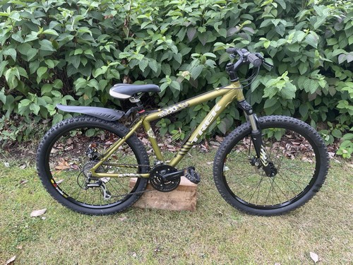 Trek 3900 mountain bike - trek,