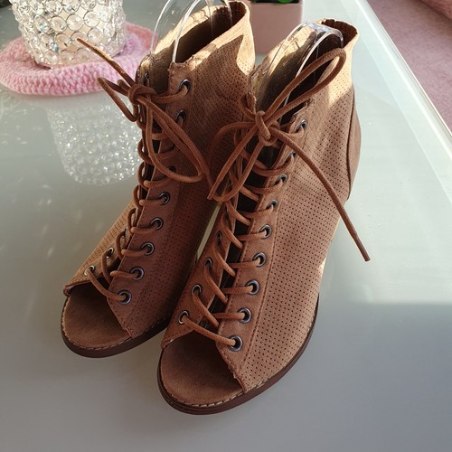 Beige open toe - open-toe, ankle