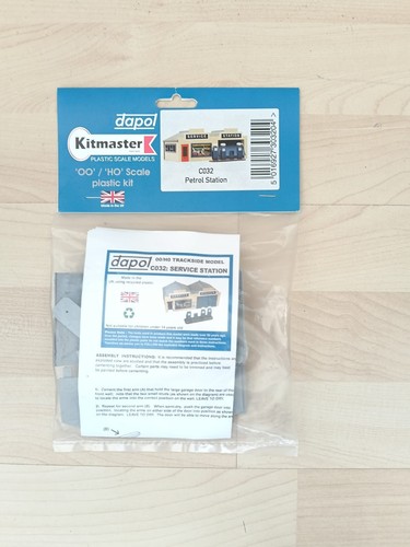 Dapol kitmaster c032 petrol - kitmaster,