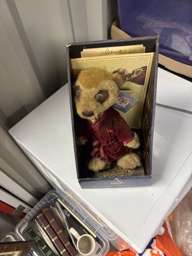 Compare the meerkat aleksandr - the,