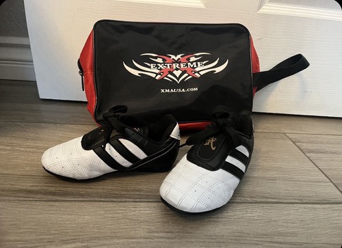 Taekwondo kids shoes - shoes, bag