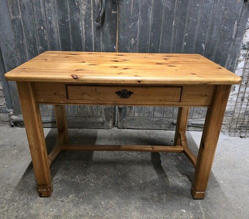 Pine vintage country kitchen - pine,