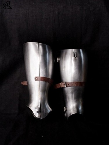 Medieval closed greaves leg - medieval,