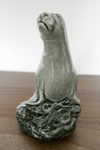 Vintage beswick ceramic seal - vintage,
