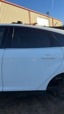FORD FOCUS ZETEC MK3 5 DR