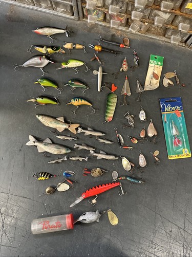Job lot fishing - job,