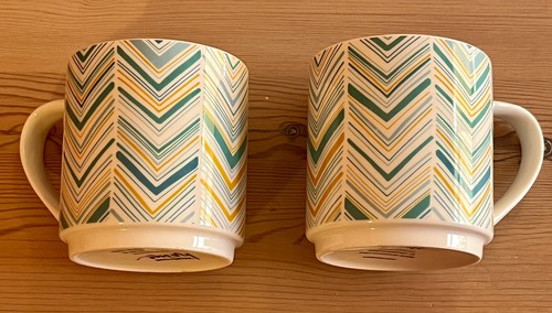 Pair zigzag coffee - x, mugs