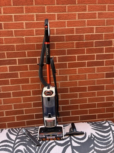 Shark corded upright vacuum - corded,