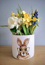 HARE PLANT POT / PLANTER by