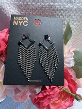 Madden NYC V-Shaped Crystal