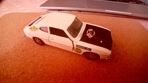 Corgi ford capri litre gt - corgi,