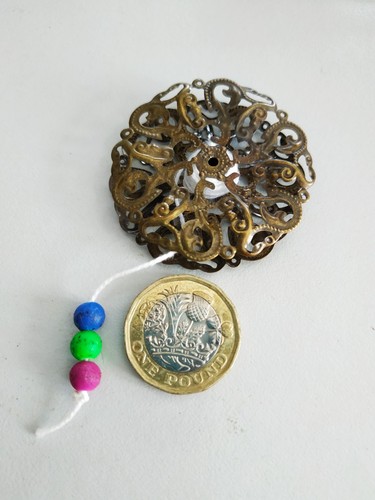 Vintage bronze metal tatting - bronze,