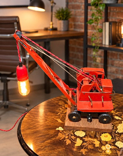 Vintage tri ang tin crane - tri-ang,