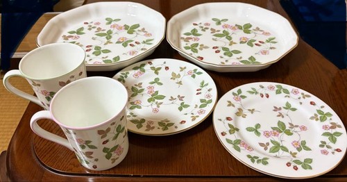 Wedgwood wild strawberry set - wild,