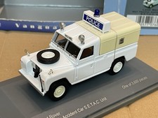 Vanguards Land Rover