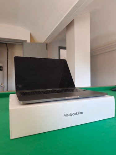 Apple macbook pro - apple,