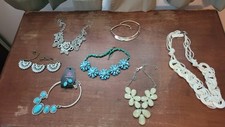 Various Costume Jewelry (Set