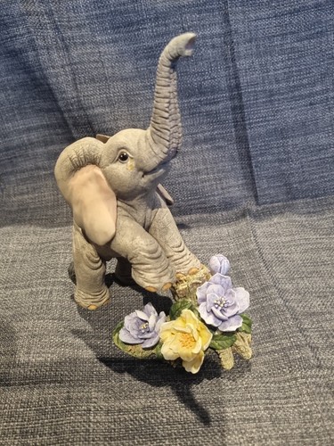 Tuskers elephant collection - tuskers,