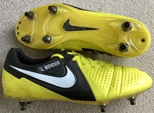 CUSTOM LARS BENDER NIKE CTR360