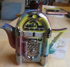 VINTAGE TEAPOTTERY JUKEBOX