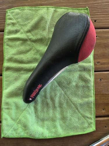 Fishbone big ass seat used - big, og
