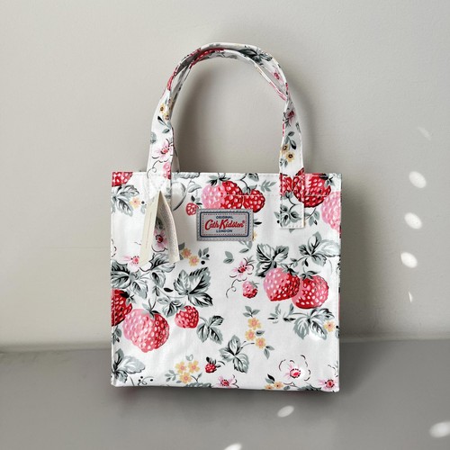 Cath kidston strawberry small - strawberry,