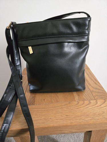 Claire langford black handbag - black,