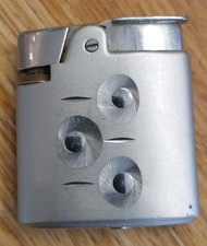 Vintage Ronson Milady Petrol Silver Tone Cigarette Lighter Nice Design