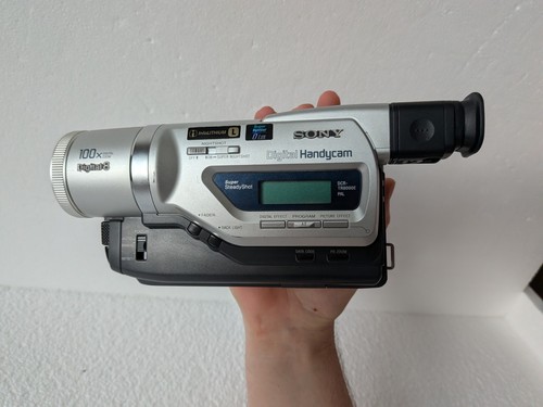 Sony dcr tr8000e - sony, digital