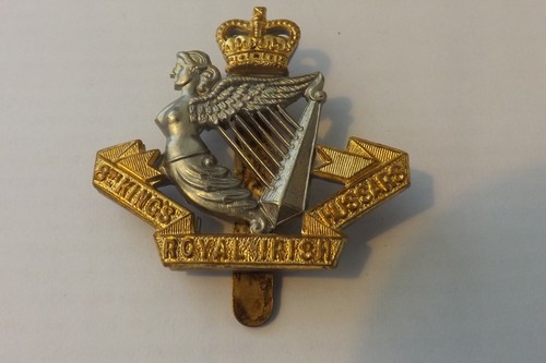 Military badge 8th king - military,